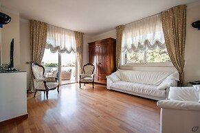 Verdeluna ApartHotel & Resort