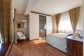 Verdeluna ApartHotel & Resort