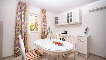 Villa Rustica Dalmatia Apartments