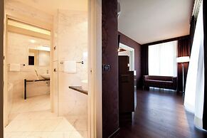 Hotel Kristal Palace - Tonelli Hotels - Adult Friendly