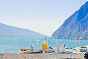 Hotel Kristal Palace - Tonelli Hotels - Adult Friendly