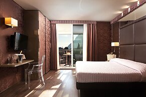 Hotel Kristal Palace - Tonelli Hotels - Adult Friendly