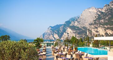 Hotel Kristal Palace - Tonelli Hotels - Adult Friendly