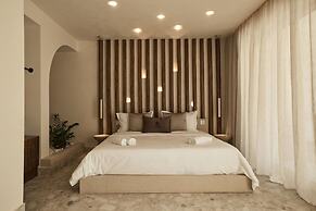 Uzenie All Suites Boutique Resort