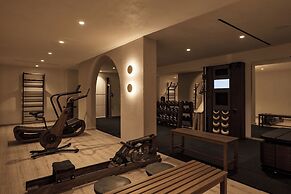 Uzenie All Suites Boutique Resort