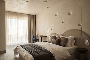 Uzenie All Suites Boutique Resort