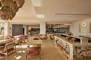 Uzenie All Suites Boutique Resort