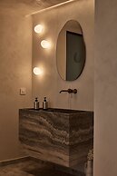 Uzenie All Suites Boutique Resort