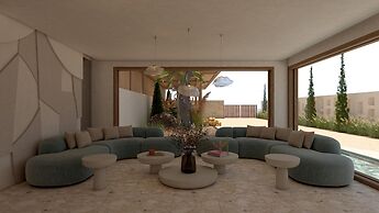 Uzenie All Suites Boutique Resort