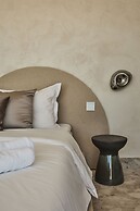 Uzenie All Suites Boutique Resort