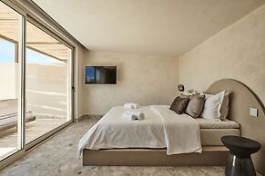 Uzenie All Suites Boutique Resort
