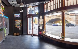 Big Backpackers Hostel