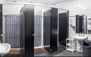 Big Backpackers Hostel