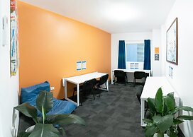 Big Backpackers Hostel