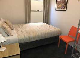 Big Backpackers Hostel