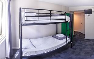 Big Backpackers Hostel