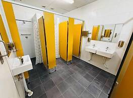 Big Backpackers Hostel