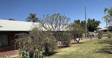 Major Mitchell Motel