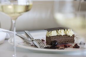 Excelsior Hotel, SPA & Lido - Preferred Hotels & Resorts