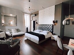 Royal Hotel