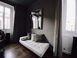 Royal Hotel