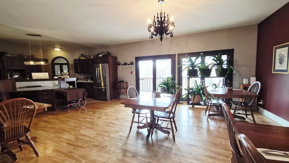 Auberge Wild Rose Inn