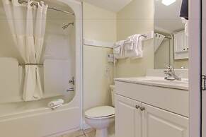 Peppertree By The Sea