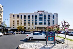 Hampton Inn by Hilton Toronto Airport Corporate Centre