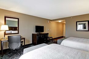 Hampton Inn by Hilton Toronto Airport Corporate Centre