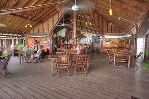 Deco Stop Lodge