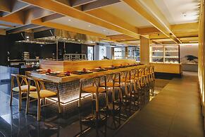 Crimson Resort and Spa Mactan