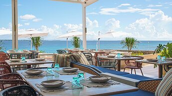 Crimson Resort and Spa Mactan