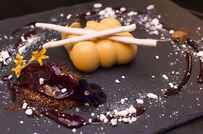 Courtyard by Marriott St. Petersburg Center