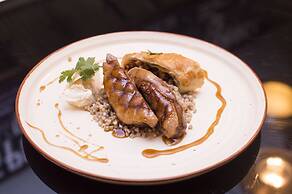 Courtyard by Marriott St. Petersburg Center