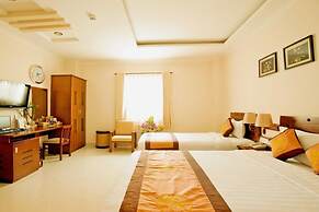 Adora Hotel