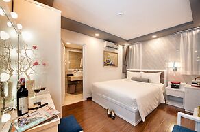 Adora Hotel