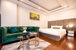 Adora Hotel