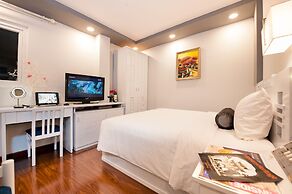 Adora Hotel