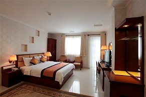 Adora Hotel