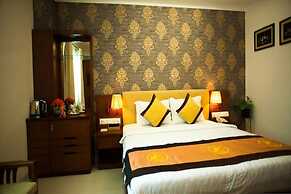 Adora Hotel
