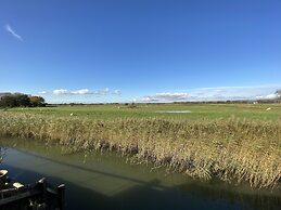 Waterside Guest House