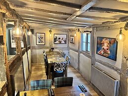 The Boot Inn
