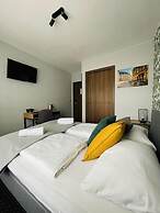 Boogie Deluxe Old Town