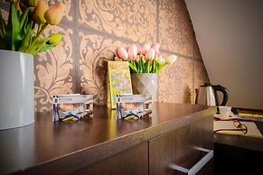 Boogie Deluxe Old Town