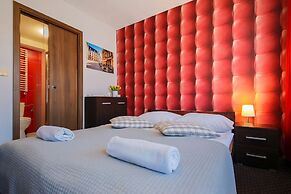 Boogie Deluxe Old Town