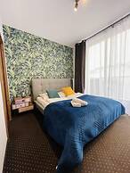 Boogie Deluxe Old Town