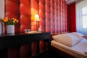 Boogie Deluxe Old Town