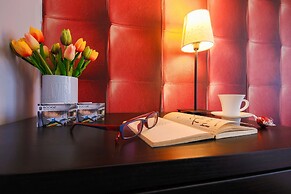 Boogie Deluxe Old Town