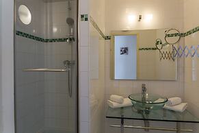 The Originals City, Hôtel Villancourt