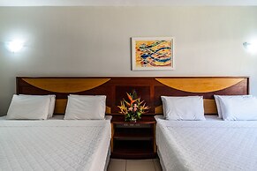 Nauticomar Resort All Inclusive & Beach Club